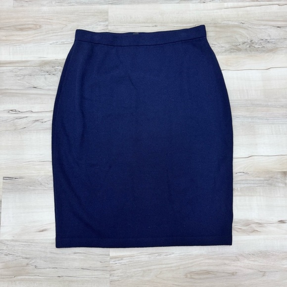 Vintage St John Caviar Santana Knit Skirt Pencil Straight Navy Wool Blend Sz 12 - Picture 3 of 4